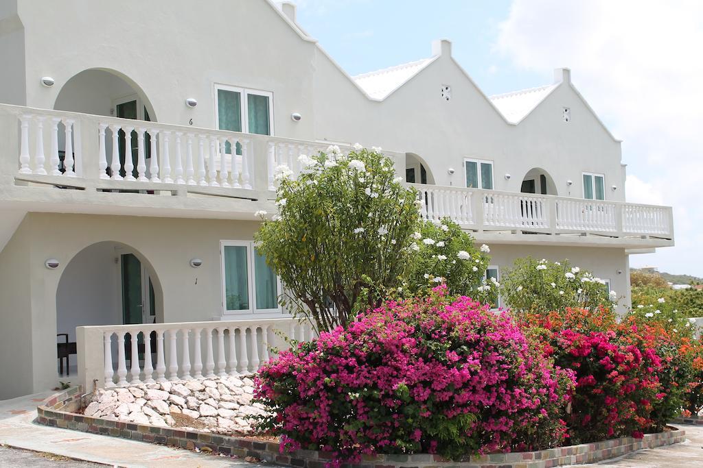 Piscadera Seaview Apartments Вилемстад Екстериор снимка