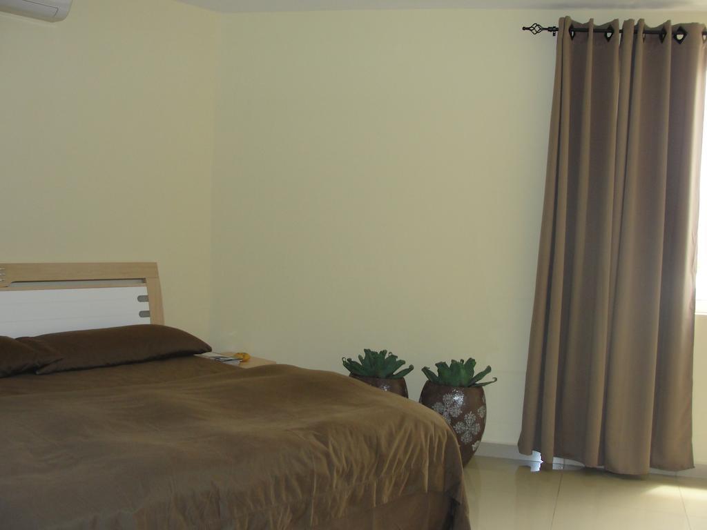 Piscadera Seaview Apartments Вилемстад Стая снимка