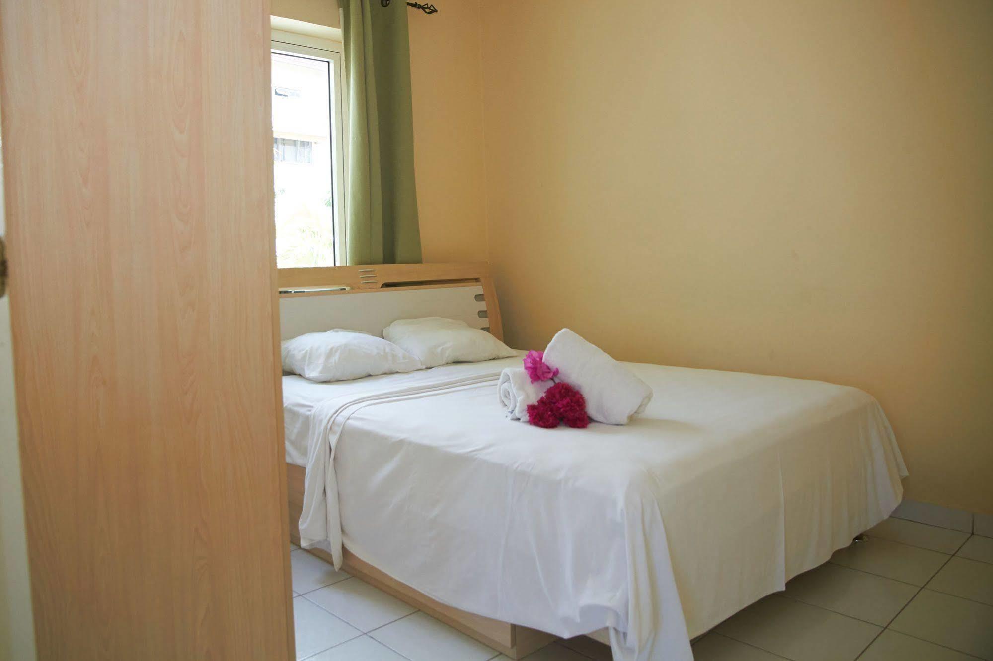 Piscadera Seaview Apartments Вилемстад Екстериор снимка