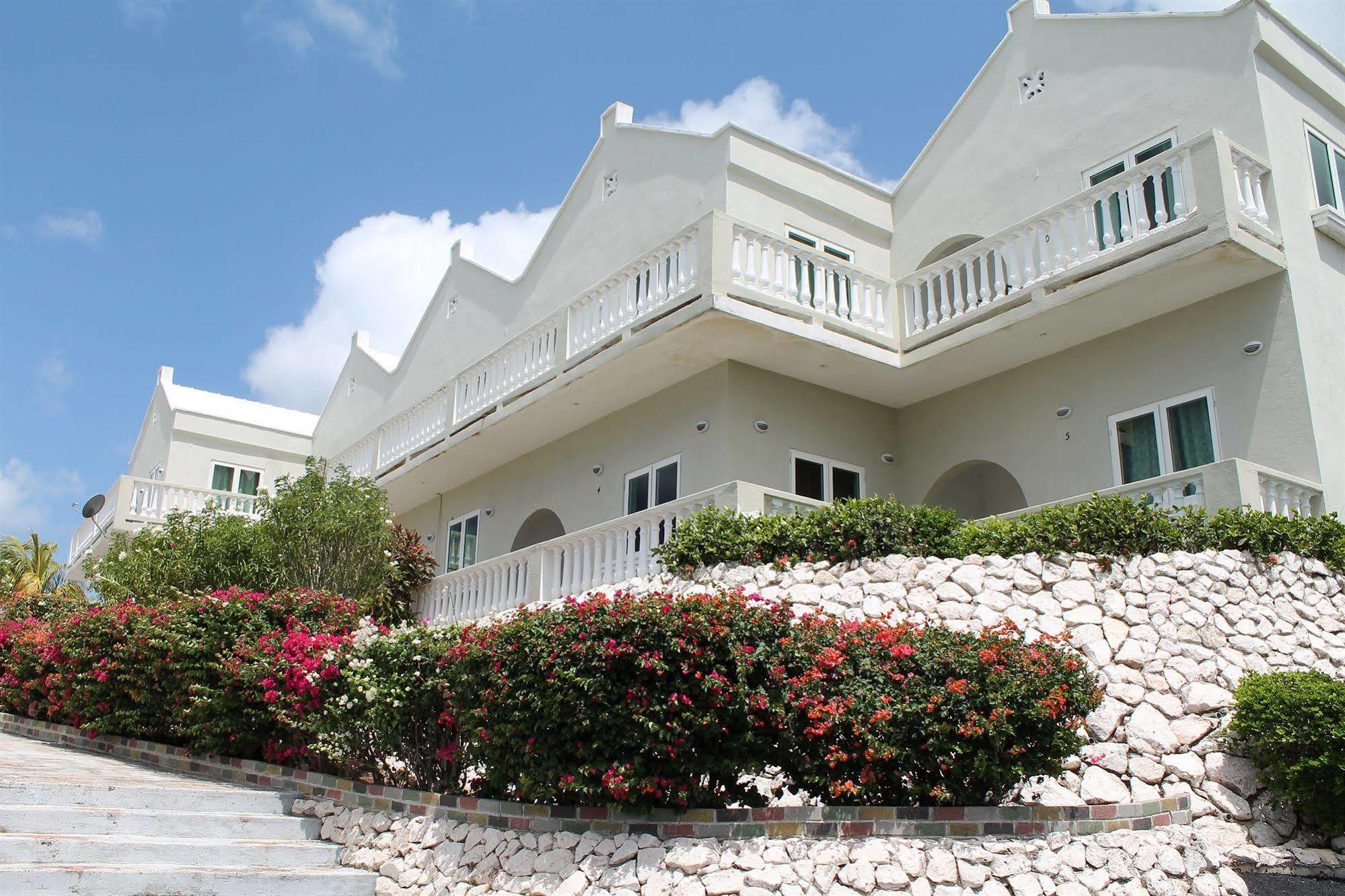 Piscadera Seaview Apartments Вилемстад Екстериор снимка